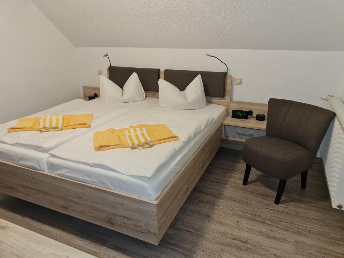 Landgasthof Sonneneck Listerfehrda Bagian luar foto