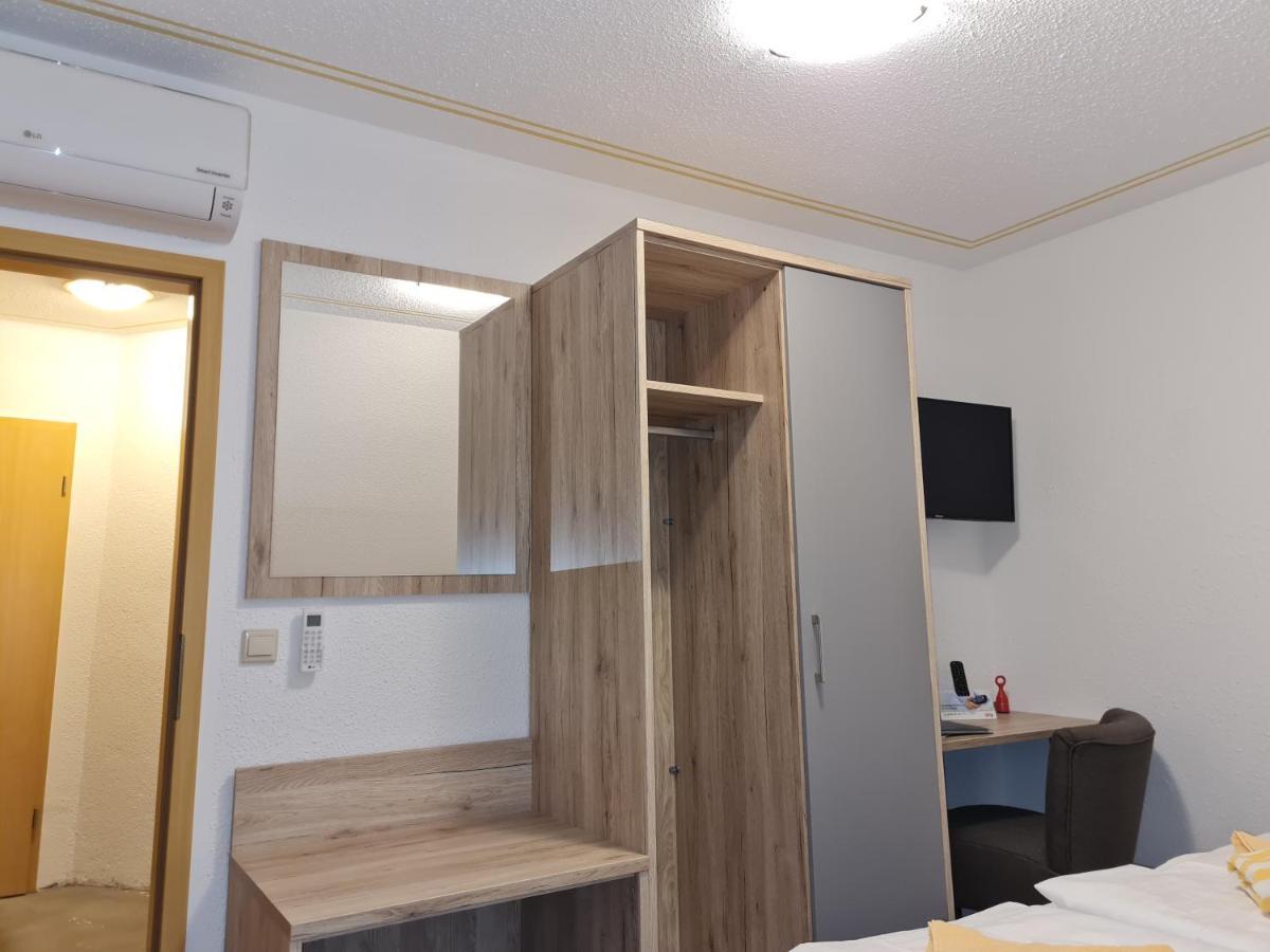 Landgasthof Sonneneck Listerfehrda Bagian luar foto